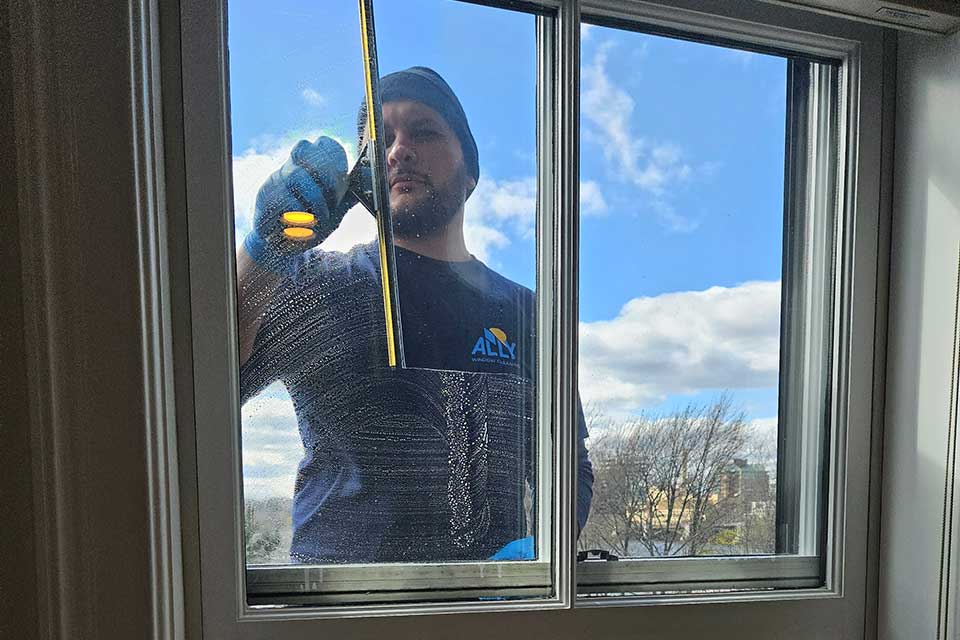 Boston’s Most Trusted Professionals for Residential  Window Washing